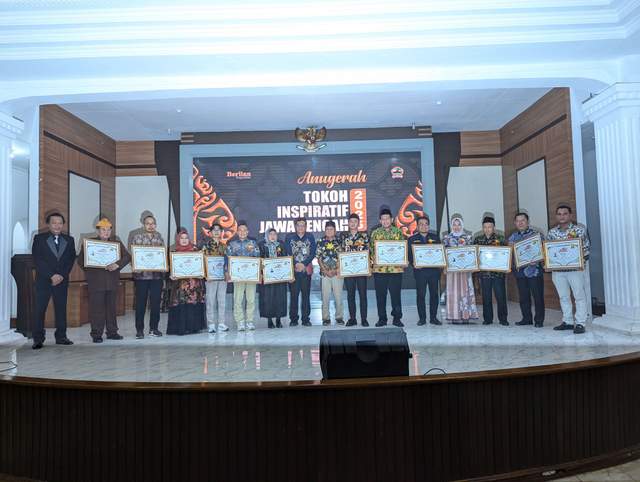 Sebanyak 13 Tokoh Inspiratif Jawa Tengah Terima Penghargaan