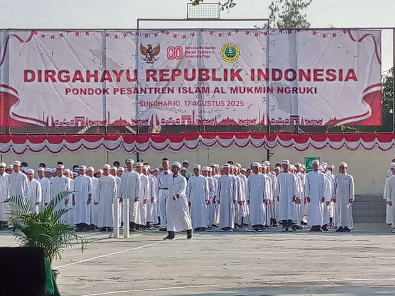 Santri Al Mukmin Ngruki Gelar Upacara Kemerdekaan, TNI-Polri Hadir Beri Semangat